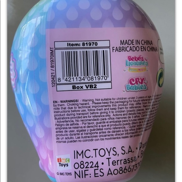 Cry Babies Magic Tears Storyland Dress Me Up Series Doll w/ 8 Accs NEW & SEALED - Picture 4 of 5